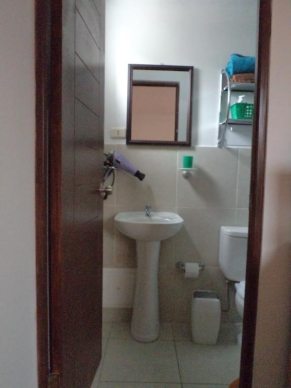 Hostel La Casa De Karla Lima Pokoj fotografie